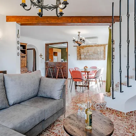 Holiday Home Casa Pia By Interhome